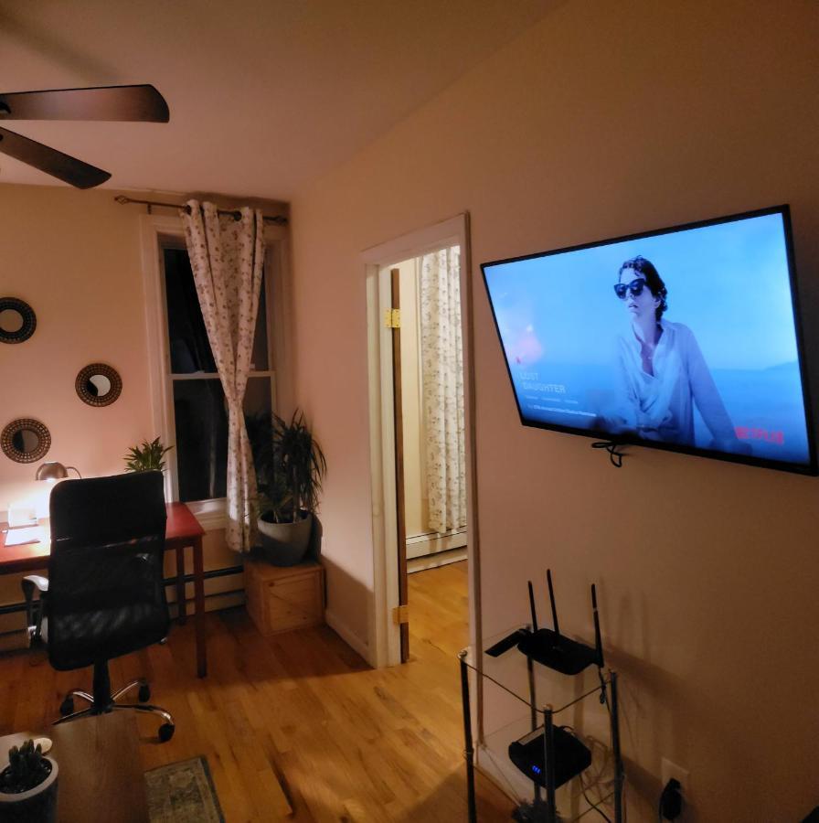 Bright & Cozy East Williamsburg 2 Bedroom ニューヨーク エクステリア 写真