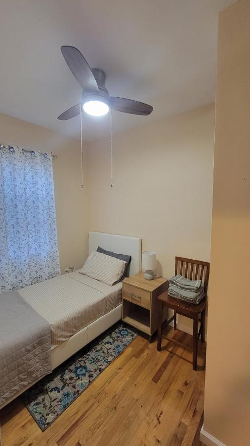 Bright & Cozy East Williamsburg 2 Bedroom ニューヨーク エクステリア 写真